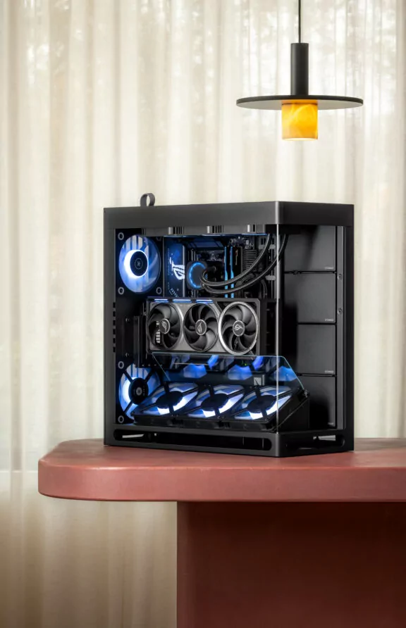 EMBR_Product_Shot_FENN_Systems_High-End_Game_PC_Custom